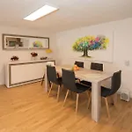 Apartment Point Cardinal *